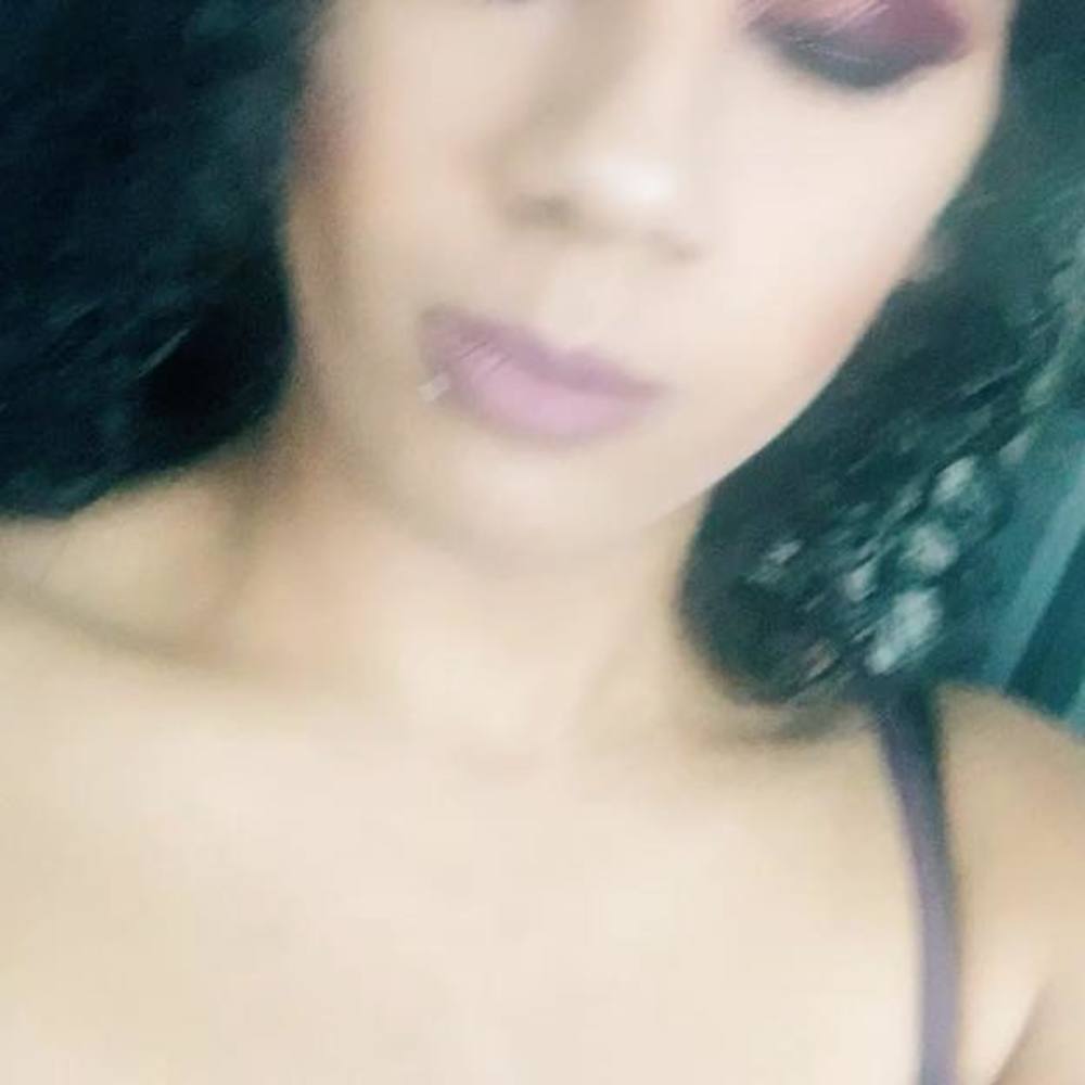 Meet your Posher, Raquel shay